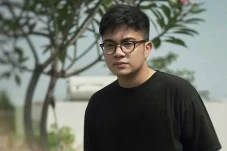 Geram Dituding Artis...