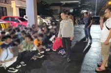 Diduga Hendak Tawuran,...