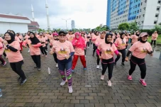 Wujudkan Indonesia Bugar,...