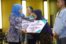 Khofifah Ajak Pendamping...