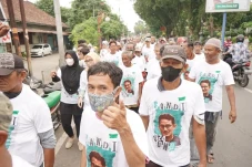 Teman Sandi Gelar Jalan...