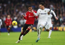 Hasil Leeds United vs...