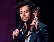 Harry Styles Borong...