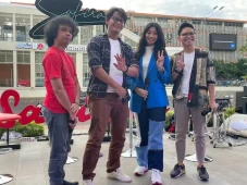 Rilis Mini Album Yours,...