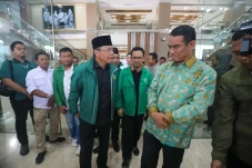 Silaturahmi di Makassar,...