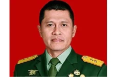 2 Jenderal TNI Bintang...