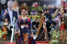 Lestarikan Budaya, OMG...