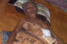Miris, Pria di OKU Timur...