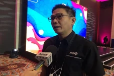 Jalankan Arahan Hary...