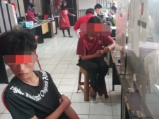 Curi Sepeda di Asrama...