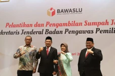 Dilantik oleh Jokowi,...