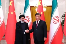 Xi Jinping Serukan Pencabutan...
