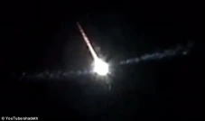 Diduga Meteor Jatuh,...