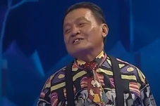 Profil Ogud, Mendiang...