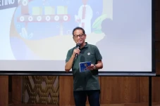 Perkuat Transformasi...