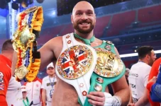 Rekor Tyson Fury Juara...