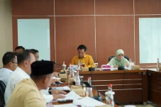 Raker dengan Camat,...