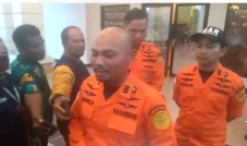 Cuaca Tak Mendukung,...