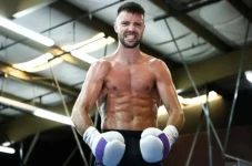 Alasan Josh Taylor Lawan...