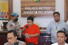 Polisi Tunggu Hasil...