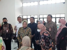 Kronologi Risma Bersujud...