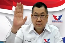 Pengamat: Popularitas...