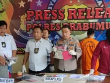 Cabuli Balita 4 Tahun...
