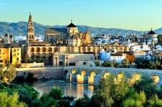 Kekuasaan Daulah Andalusia...