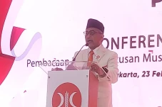 Presiden PKS Instruksikan...