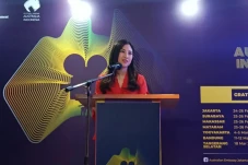 Bangkitkan Industri...