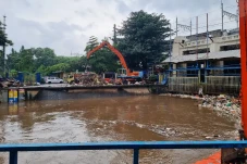 Pintu Air Manggarai...
