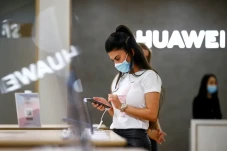 China Dituduh Curi Teknologi...