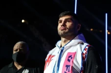 Andy Ruiz Tolak Lawan...