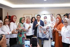 Gandeng Kadin DKI Jakarta,...