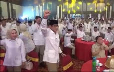 Berkunjung ke Kendari,...