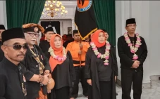 Nuke Kusumahdinata Resmi...