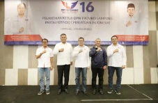 Hadiri Pelantikan Ketua...