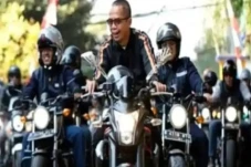 Uhuy! Gara-gara Sri...