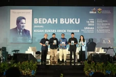 Diselenggarakan di Unhas,...
