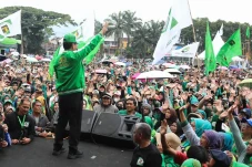 Hadiri Harlah ke-50...