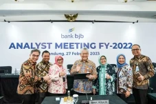 Kinerja Bisnis Solid,...