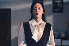 Penuh Kesedihan, Single...