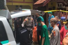 Butuh Waktu 30 Menit,...