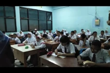 Orang Tua Siswa Protes...