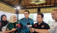 Kunjungi Kediaman Sandiaga...