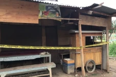 Kuli Proyek Ngamuk di...