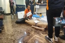 Setelah Bunuh Angela,...