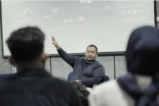 Dosen Komunikasi UMM:...