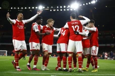 Arsenal vs Everton:...