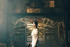 Hadirkan Lee Ji Ah,...